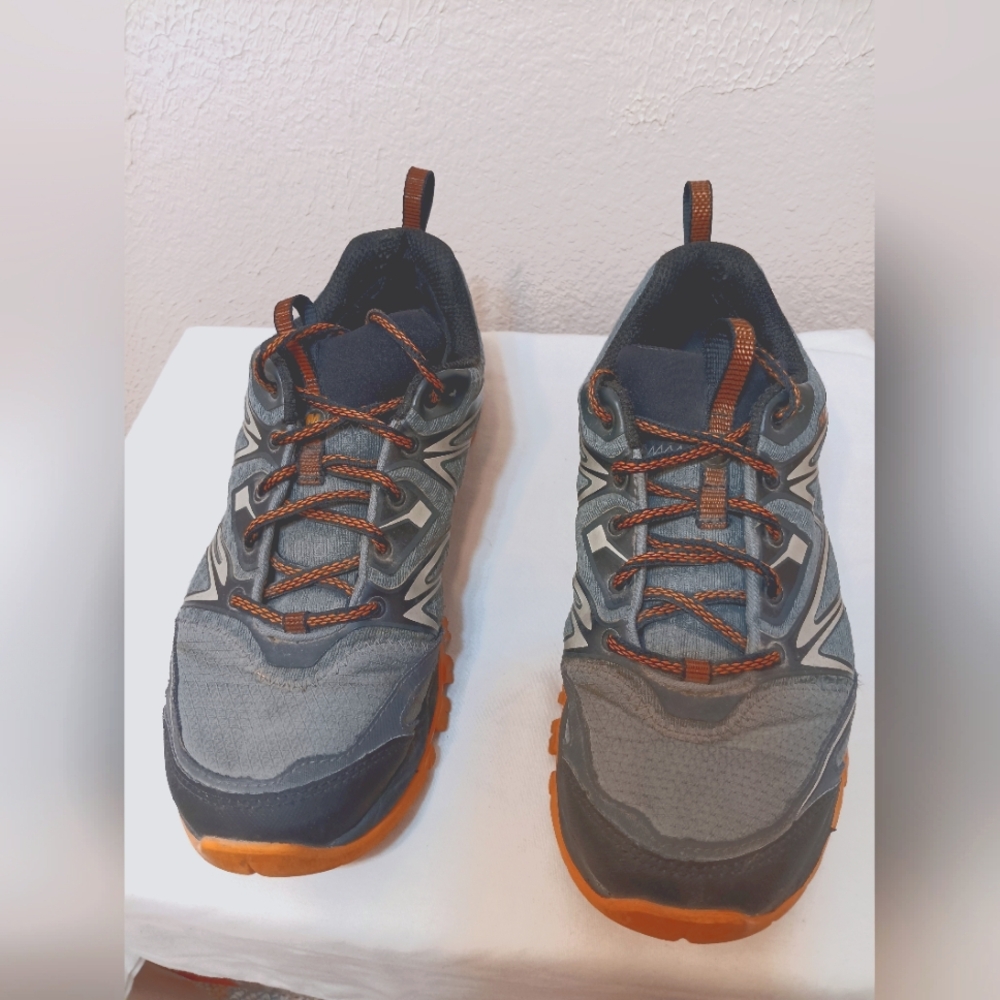 Merrel Men's Capra Bolt Hiking Shoe, Size- 8.5